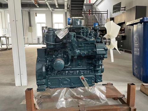 V3300DI-E2B-SWD-1 KUBOTA ENGINE 1G529-33000