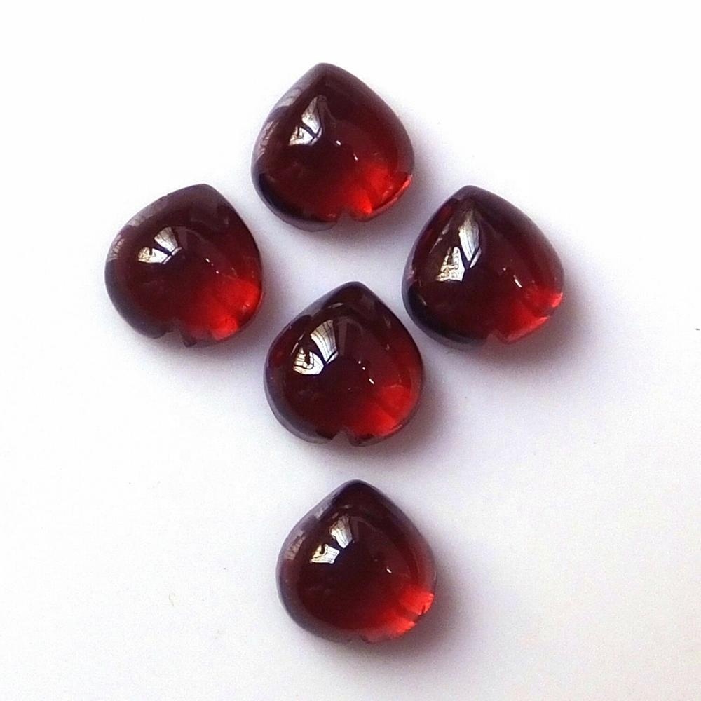8mm Mozambique Garnet Heart Cabochon Loose Gemstones