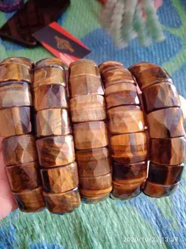 Natural Tiger Eye Crystal Handmade Stretchable Bracelet for Men - 50 Grams, Fashionable Modern Design | Ideal for Anniversary, Engagement, and Couples Gifts