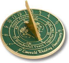 Green 55Th Emerald 2021 Wedding Anniversary Large Sundial Gift