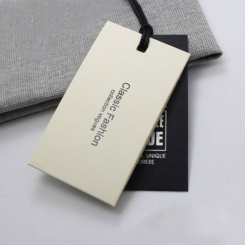 Multicolor Hard Paper Garment Hang Tag, Packaging Type: Box