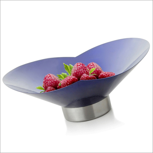 JSI 423 Heart Fruit Bowl With Base