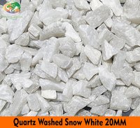 Gros brancos de quartzo da neve