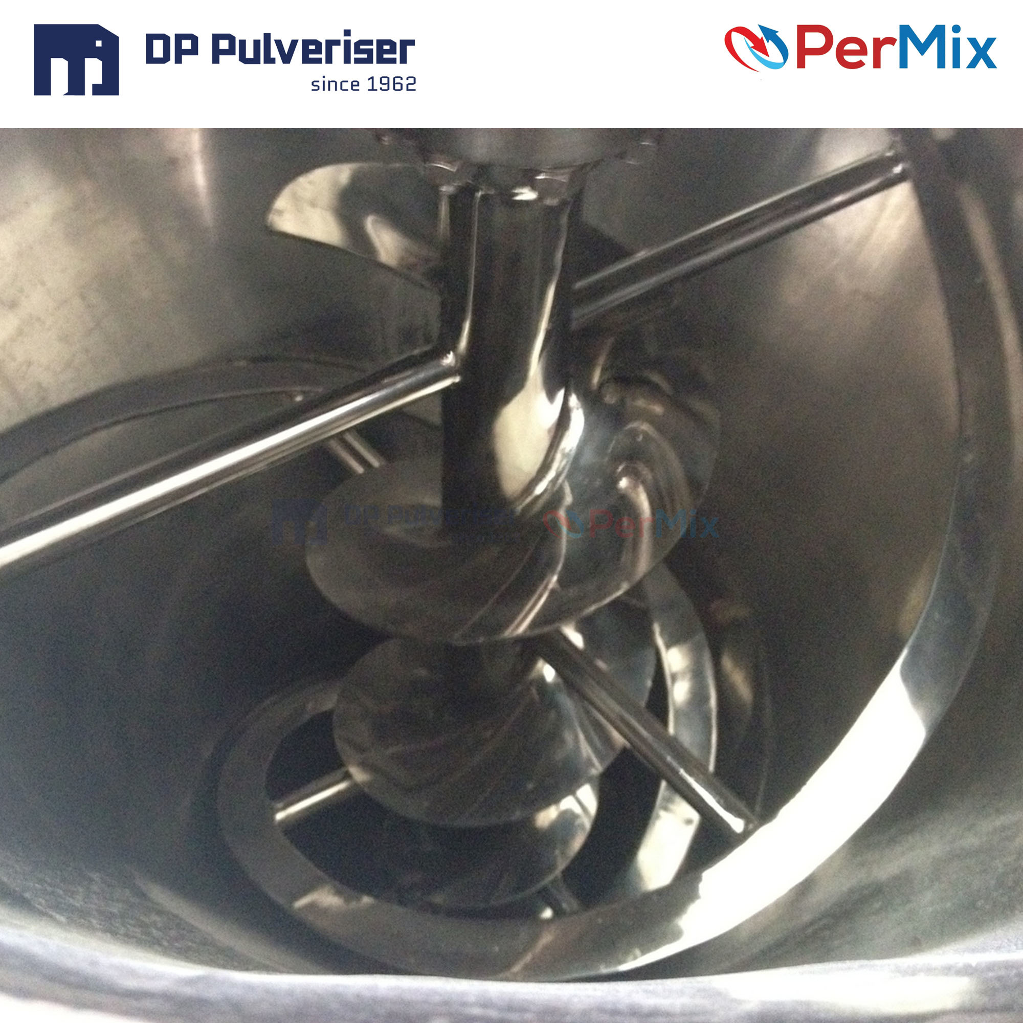 Vertical Ribbon Blender