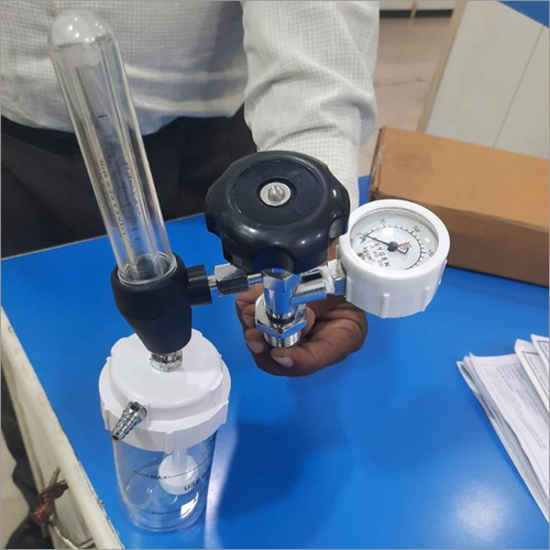 Oxygen Flow Meter F A Valve By MAX TRADING CO.