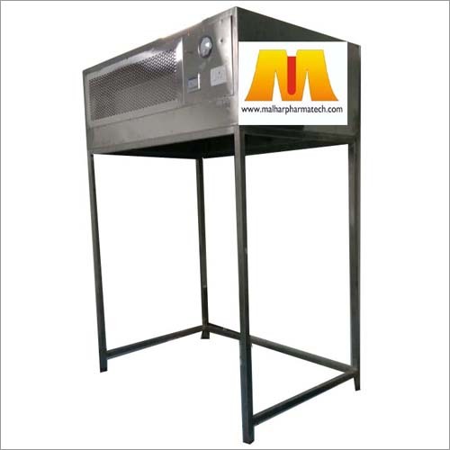 Stand Mounted Laminar Air Flow 5 X 4 X 6 Feet - Material: Stainless Steel