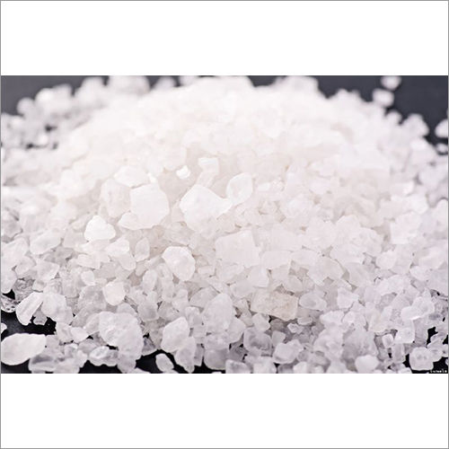 white crystal salt