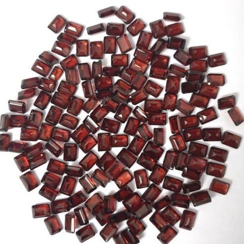 3x4mm Mozambique Red Garnet Faceted Octagon Loose Gemstones