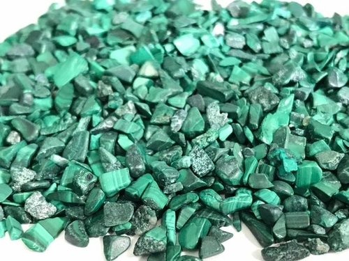 Malachite Chips By CRYSTALS AND MORE EXPORTERS