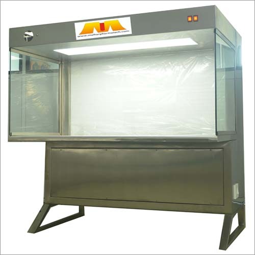 Horizontal Laminar Air Flow 2 X 2 X 2 Feet - Material: Stainless Steel