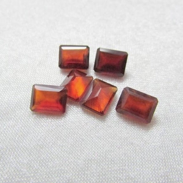 5x7mm Hessonite Garnet Faceted Octagon Loose Gemstones