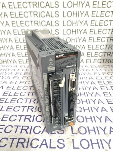 MITSUBISHI AC SERVO DRIVE MR-J4-70B