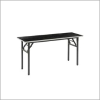 Banquet Table With Folding Legs