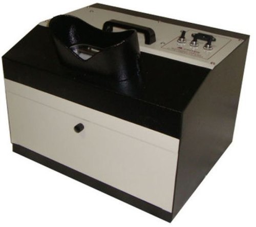 U.V Chromatography Inspection Cabinet