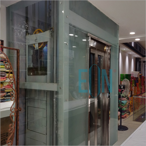 Automatic Commercial Lift