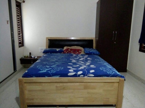 Queen/King Size Wooden Cot Bed (Solid Wood)
