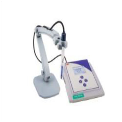 Digital Conductivity Meter