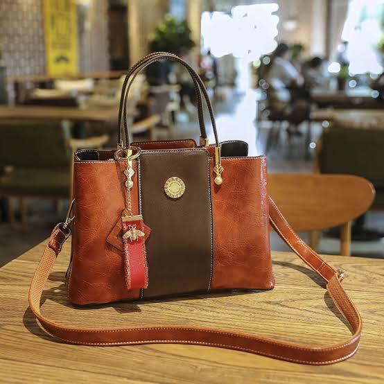 Ladies Leather Purse