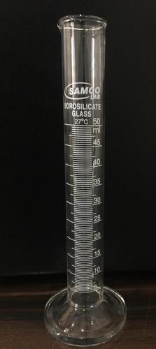 CYLINDERS, GRADUATED, SINGLE METRIC SCALE, WITH POUR OUT, WITH ROUND BASE