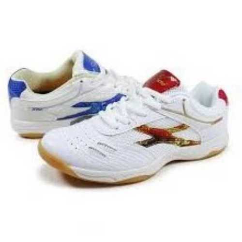 Batminton shoes