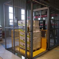 Hydraulic Goods Lifts