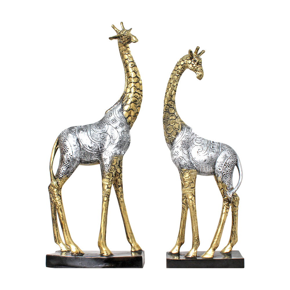 Polyresin Giraff Family Showpiece
