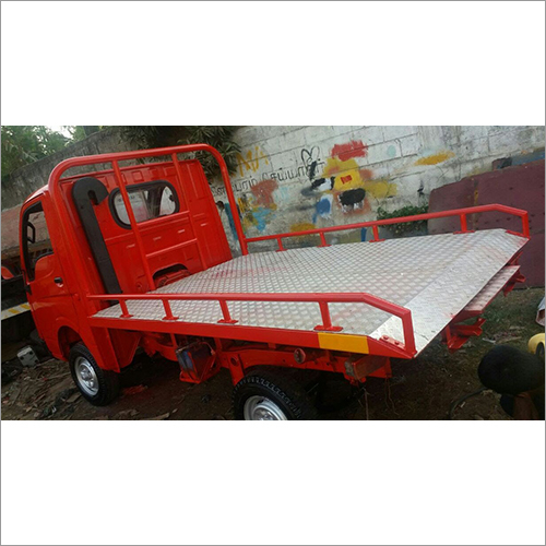 Truck Mounted Flatbed For Car and Bike Towing