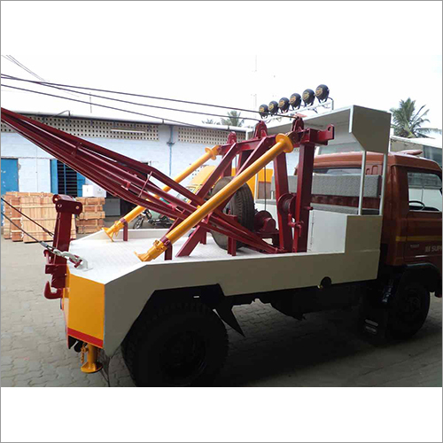Mechanical Towing Crane For Recovery Truck
