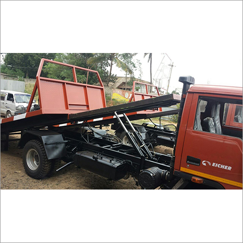 Vehicle Flatbed Towing For Recovery Truck