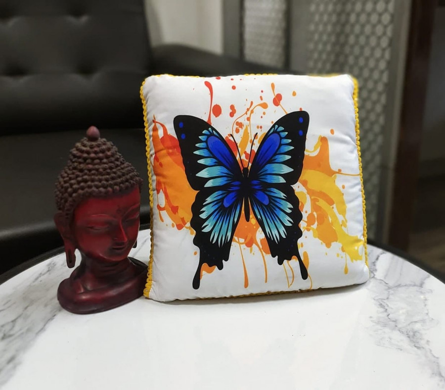 Butterfiy Printed Cushion Cover With Filler Size 30*30cms