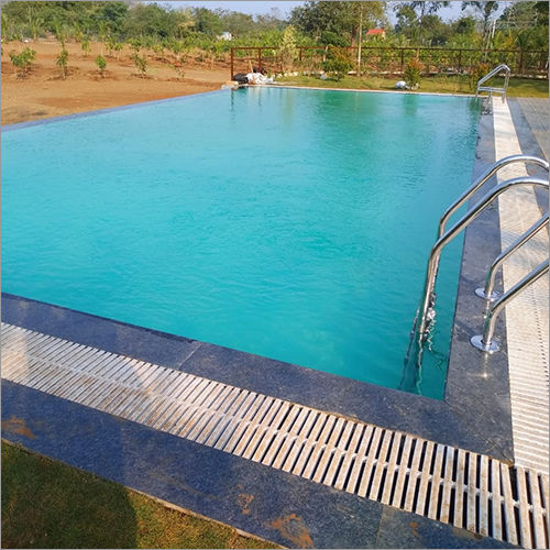 Infinity Edge Swimming Pool