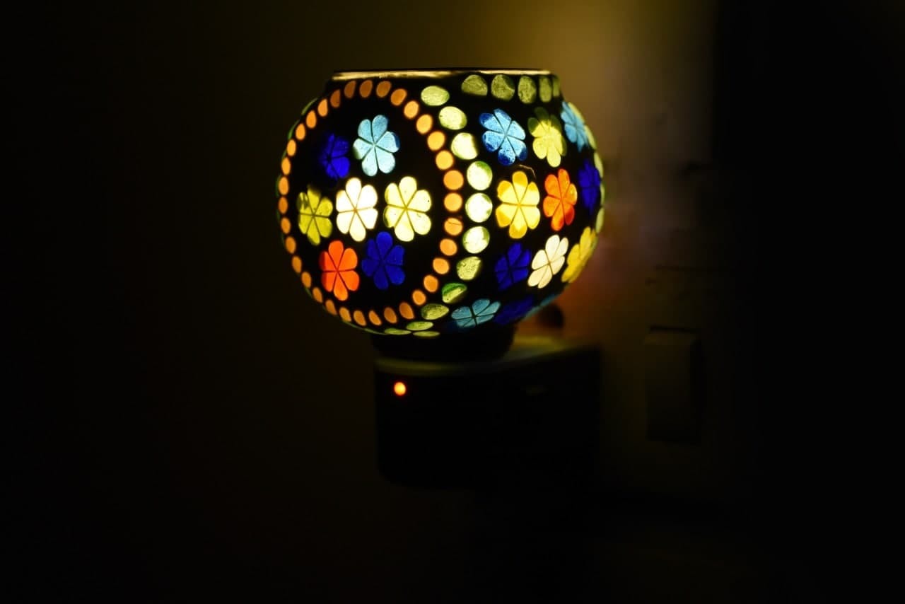 Ceramic (S-6) Kapoor Dani With Light