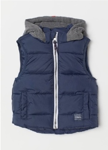 Sleeveless Quilted Jacket With Hood