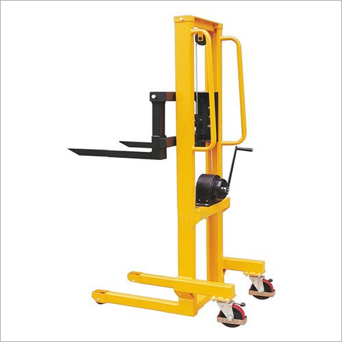 Industrial Ss Manual Winch Stacker Lifting Capacity: 500  Kilograms (Kg)