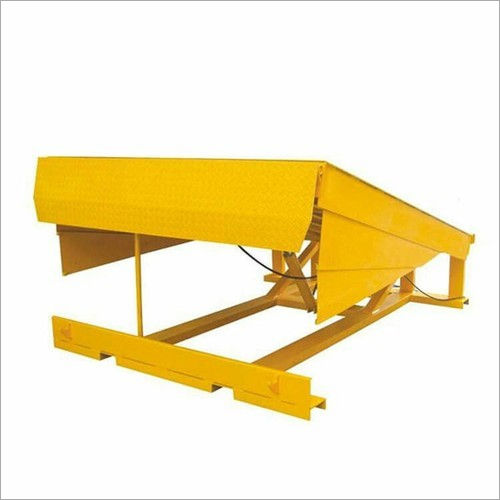 Mobile Dock Leveler Length: 2.5 To 5  Meter (M)