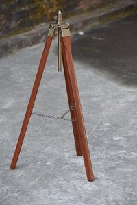 Vintage Look Floor Standing Wooden Tripod for Spot Light For Home Office Decor