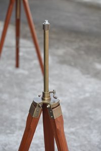 Vintage Look Floor Standing Wooden Tripod for Spot Light For Home Office Decor