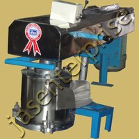 Farsan Machine Capacity: 25-200 Kg/hr