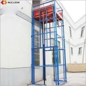 Hydraulic Goods Lift