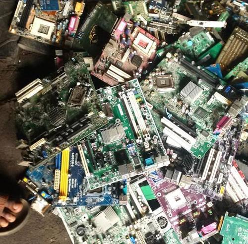 Pure Ceramic CPU Processor Scrap