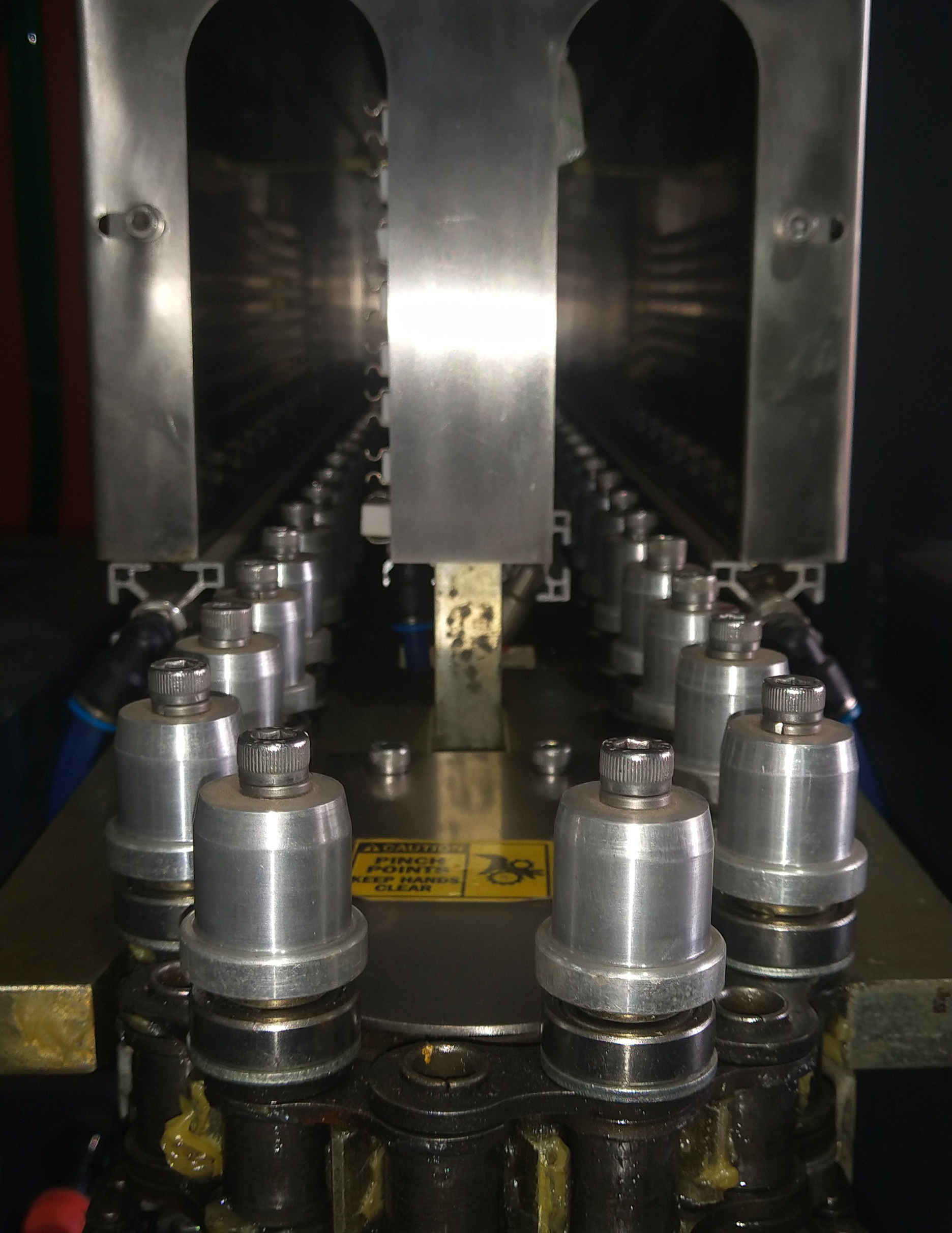 1300BPH High Speed Semi Automatic PET Blow Moulding Machine