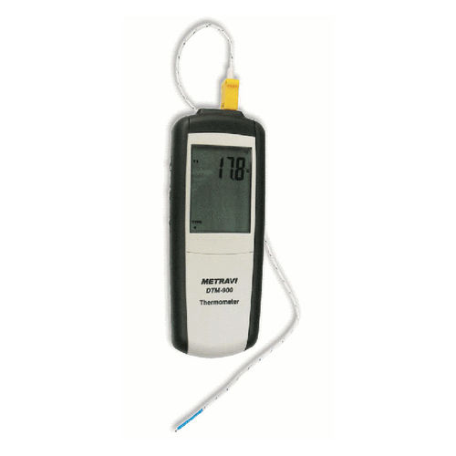 Metravi DTM-900 Single Channel Industrial Thermometer By METRAVI INSTRUMENTS PVT. LTD.