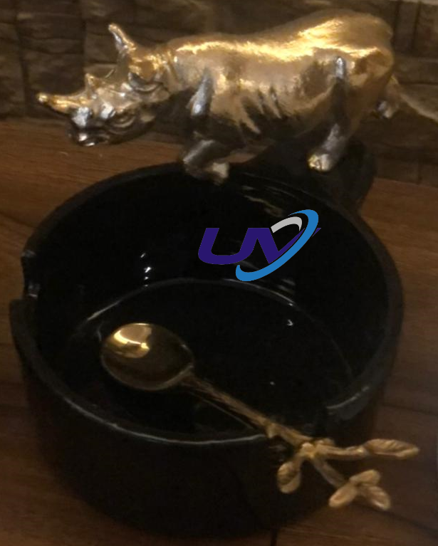 Enamel Coated metal bowl with spoon
