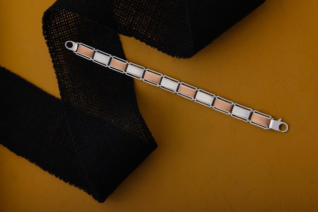 Sterling Silver Two-Tone, Zig Zag Trendy Pattern, Light Weight For Both Men And Women