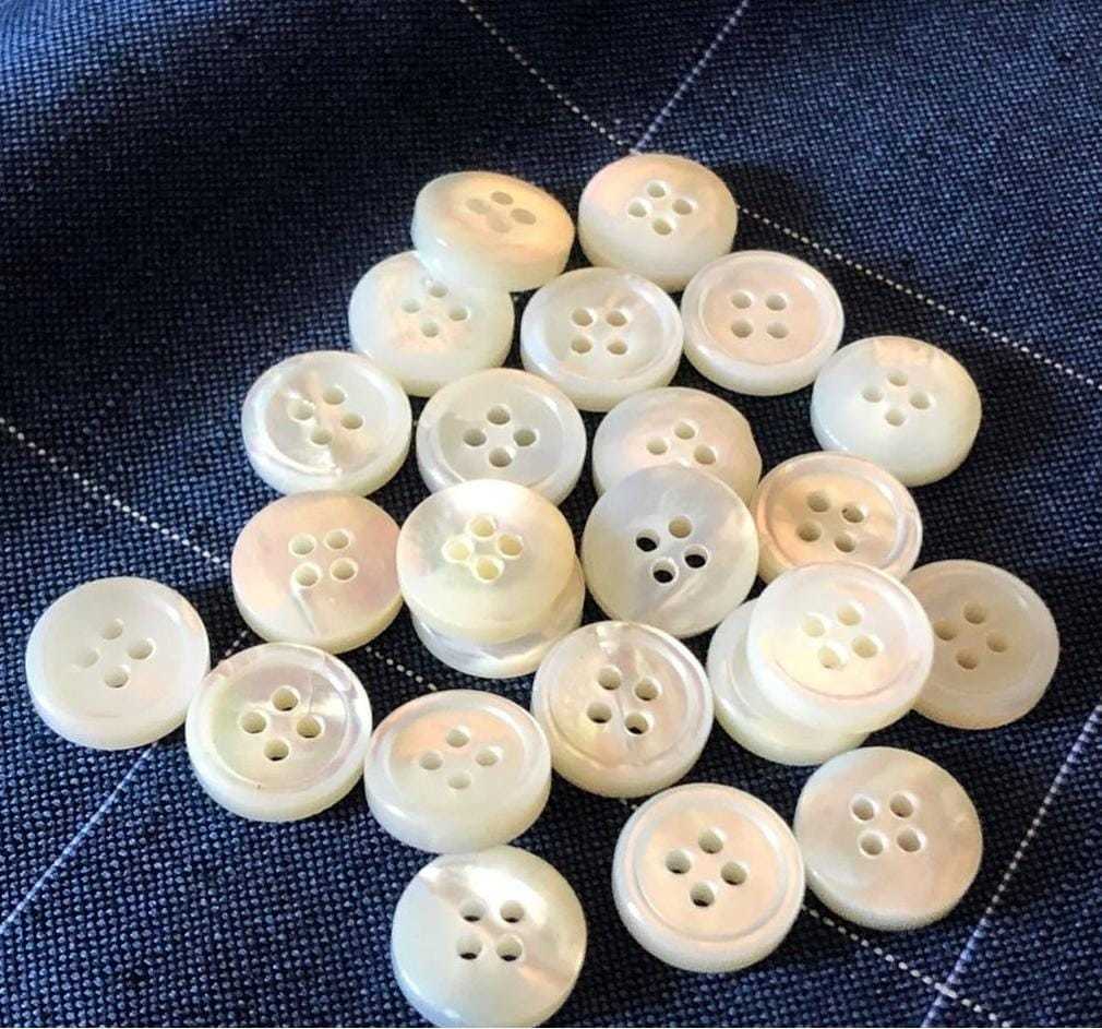 Mop Shell Buttons