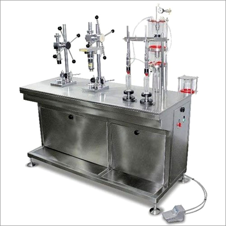 Semiautomatic   2 Nozzle  Vacuum Perfume Filling  Machine