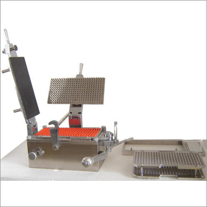 Manual Capsule Filling Machine - Durable Stainless Steel, Efficient Filling Mechanism, Ergonomic Design for Optimal User Experience