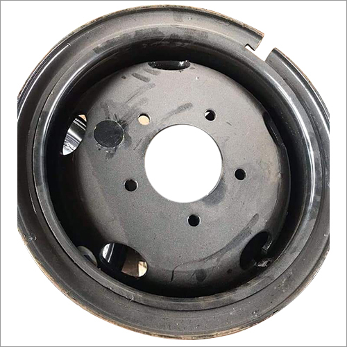 615 Auto Wheel Rim For Pickup - Steel 15x6 Inches Black, 6X5.5 Bolt Pattern, Durable Precise Engineering