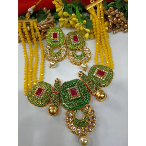 Kundan & Yellow Crystal Meenakari Necklace Set