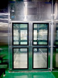 Dynamics Pass Box with interlocking System